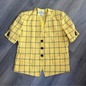 Vintage Yellow Plaid Blazer with Black Buttons 14